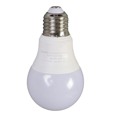 FOCO LED ECOSMART 8.2 W 800 LM LUZ CÁLIDA 4 PIEZAS